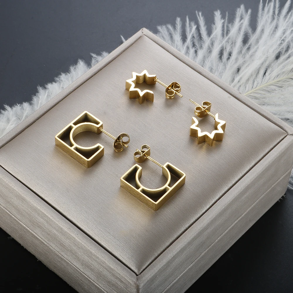 

Star Stud Hollow Earrings for Women Girl Stainless Steel Gold Plated Vintage Trendy Simple Fashion Minimalist Jewelry Xmas Gift