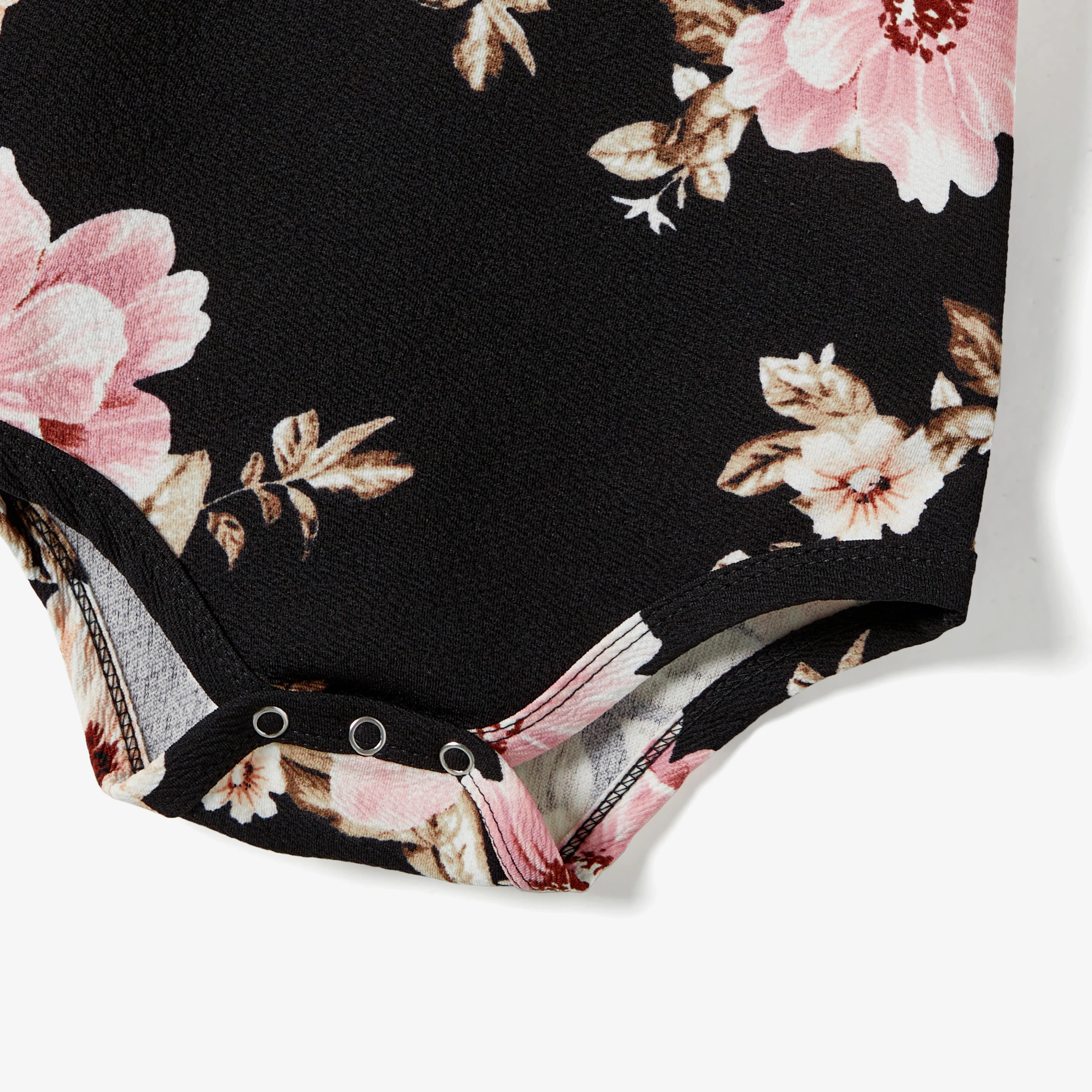 Комплект платьев с цветочной вставкой и цветочным принтом