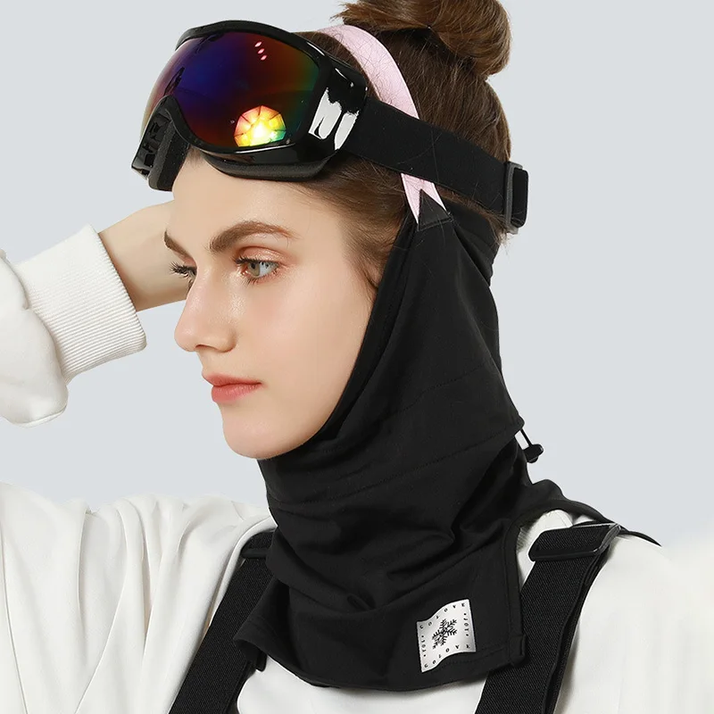 Рисунок 3 - Зимний шарф-хомут с защитой шеи