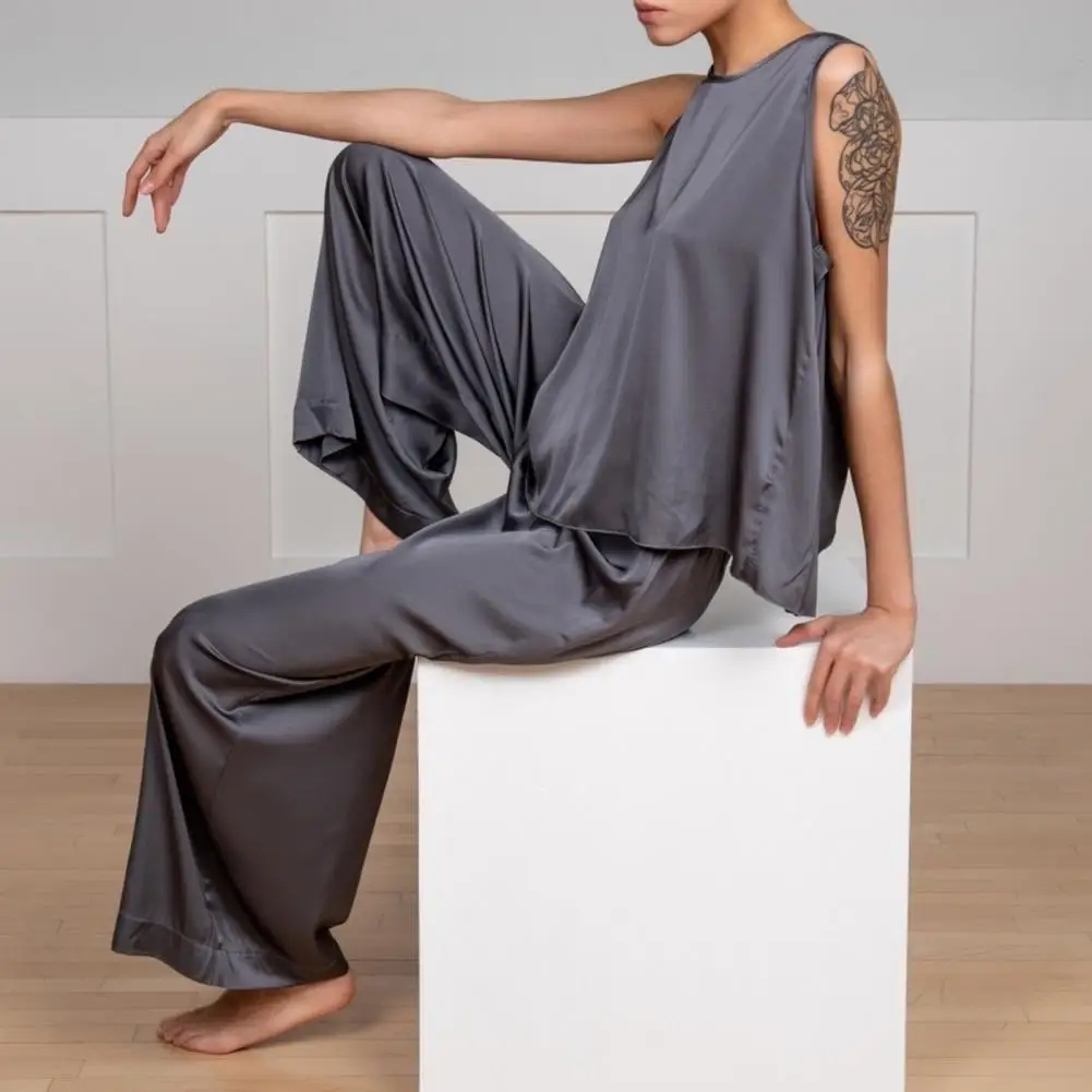 

Women Pajama Suit Spring Summer Female Homewear Sets Sleeveless Crossed Back Vest & Loose Trousers Two Piece Sets