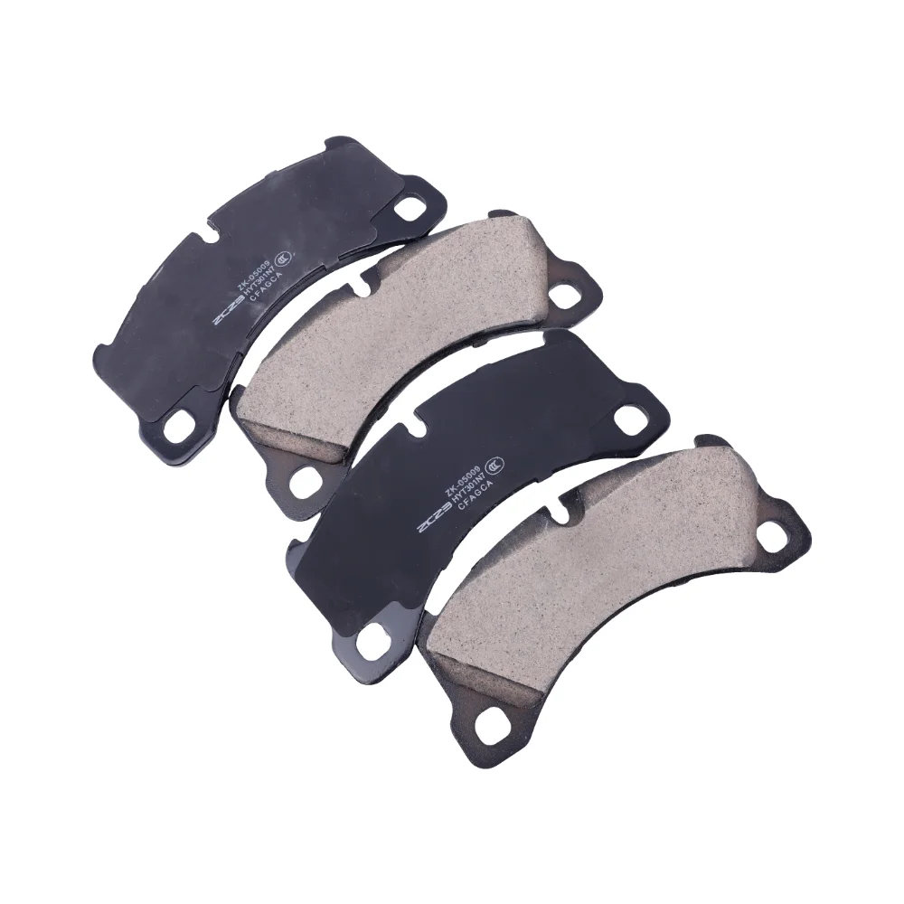 

Комплект передних тормозных колодок для PORSCHE CAYENNE 92A, MACAN 95B, PANAMERA 971 (номера деталей: 95835193930, 95B698151BA, 95B698151E, 95B698151G, 95B698151K)