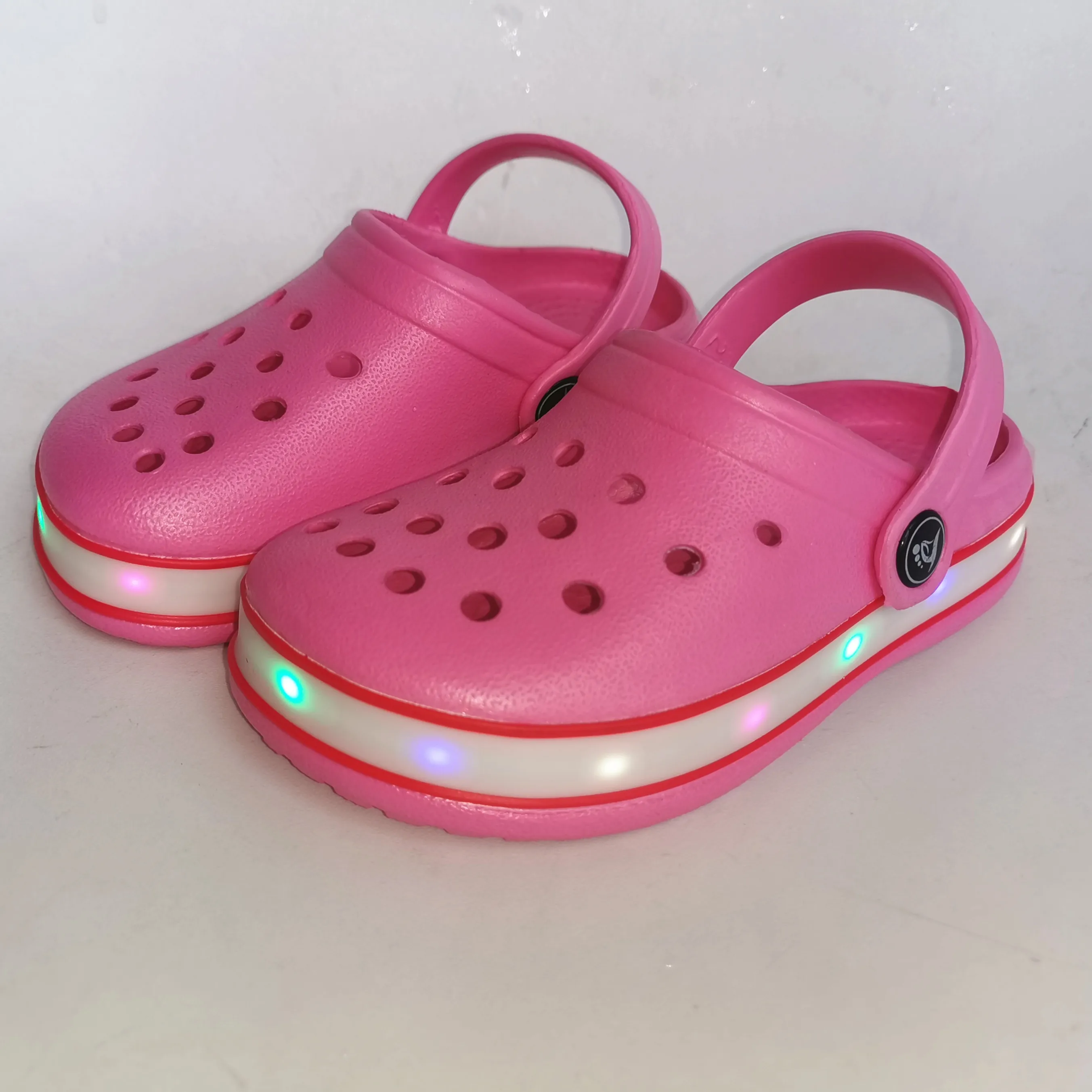 NEW KIDS GIRLS BABY NEON LED LIGHTS SLIPPERS SUMMER MULES SANDALS GARDEN CLOGS SHOES EUR SIZE25 26 26 27 28 29 30 31 32 33