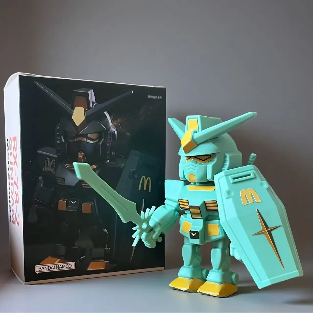 Фото Фигурка Макдоналдс Гандам QMSV RX-78-2 Ver Angus Mobile Suit, коллекционная модель, статуэтка, робот-конструктор, автомобильные аксессуары №4