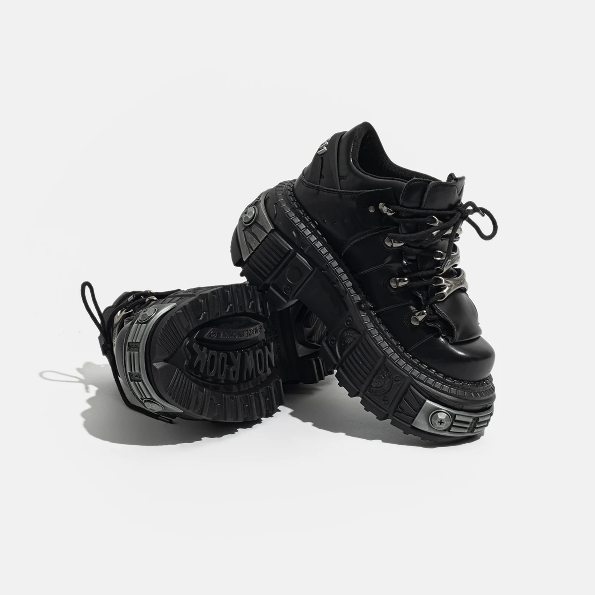 

2023 New Punk Heavy Metal Women's Small Height Increasing Lace-up Yabi Dark Goth Rock Platform Shoes