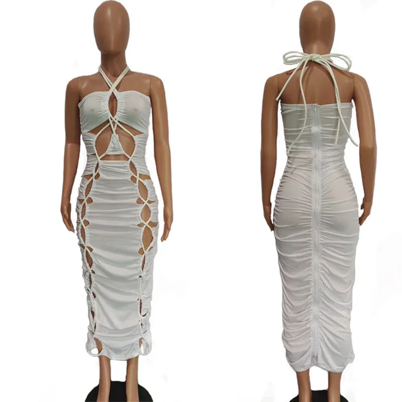 Женское облегающее платье средней длины белое ажурное с завязками в стиле звезд