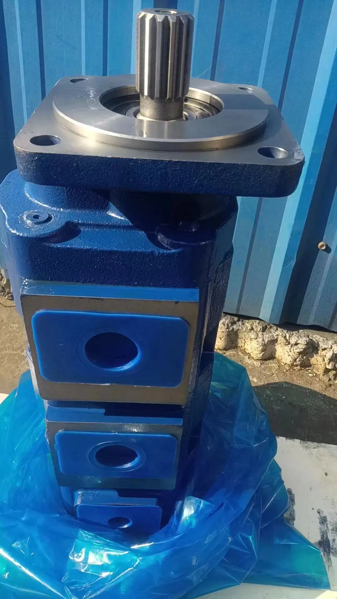 3-ступенчатый гидравлический насос Tadano 25 тонн GPPI Uchida Шестеренчатый