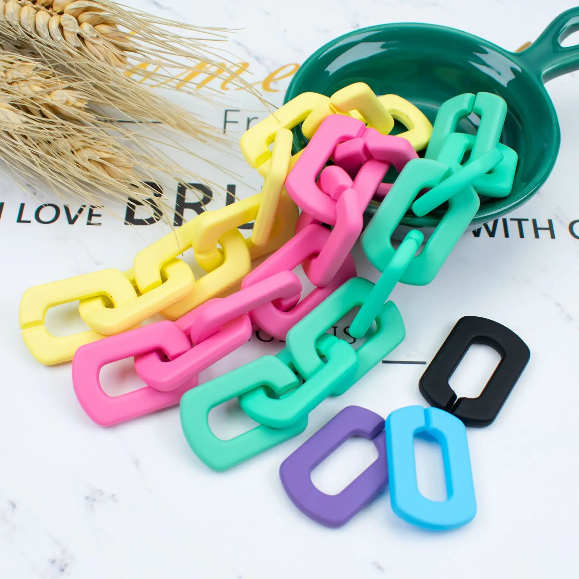 50pcs/lot 30*20mm Rubber Color Acrylic Buckle Beads DIY Glasses Chains Mask Chain Earrings Necklace Mobile Chains Accessory N227