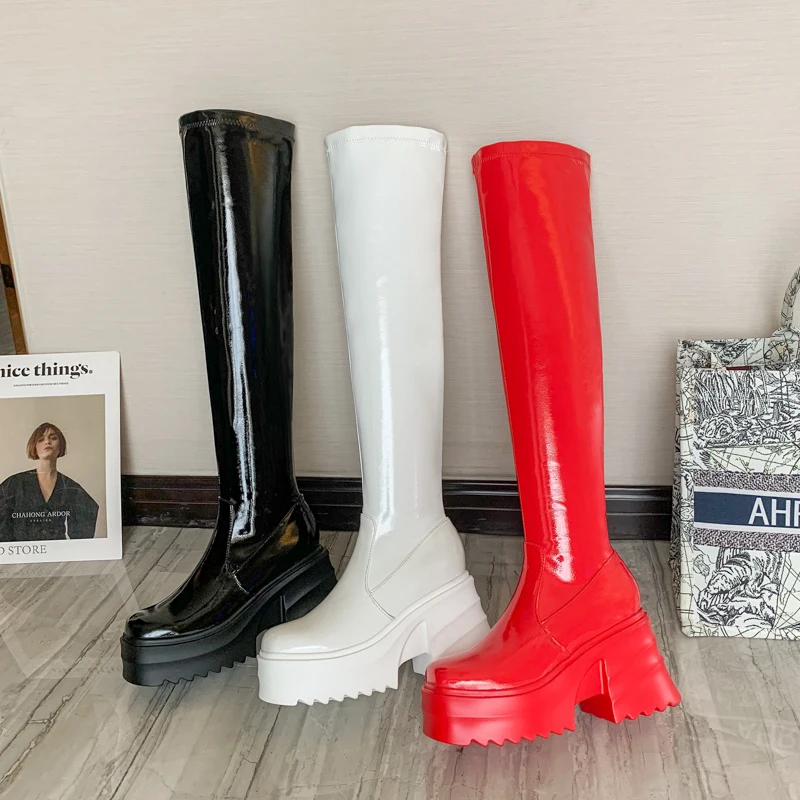 Ботфорты выше колена на очень высокой толстой платформе квадратный носок