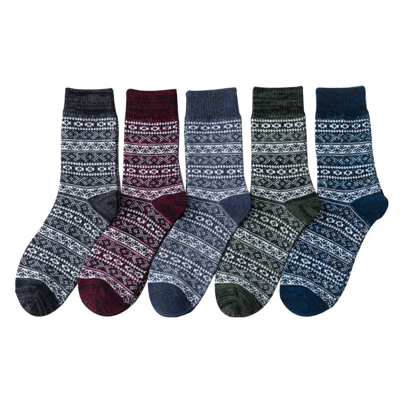 2021 Hot Sale Winter Women Wool Socks Warmer Thermal Thicken Ethnic Style Cashmere Casual Cute Women Socks