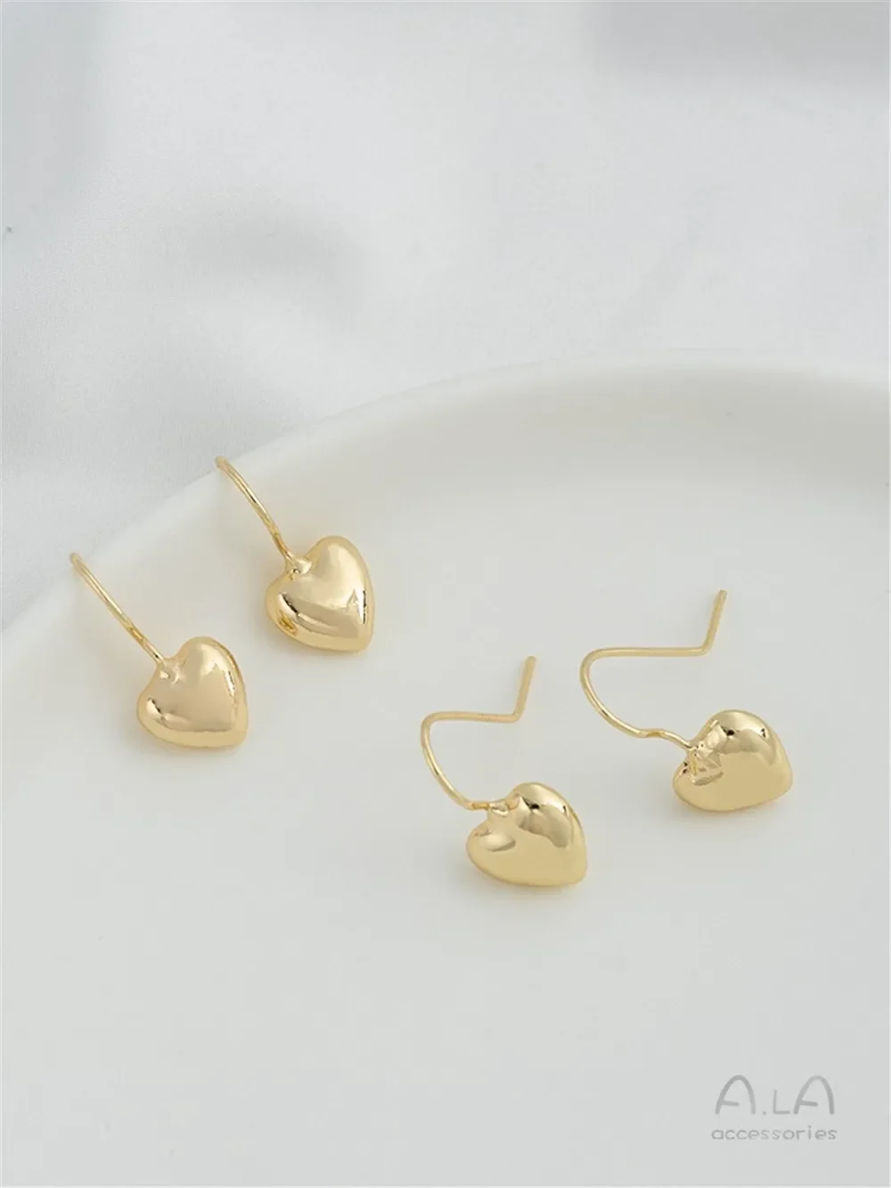 Серьги в форме персикового сердца из 14-каратного золота крючки для ушей Love легкие