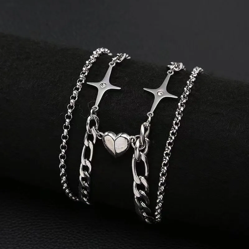 Браслет с магнитной застежкой в стиле панк