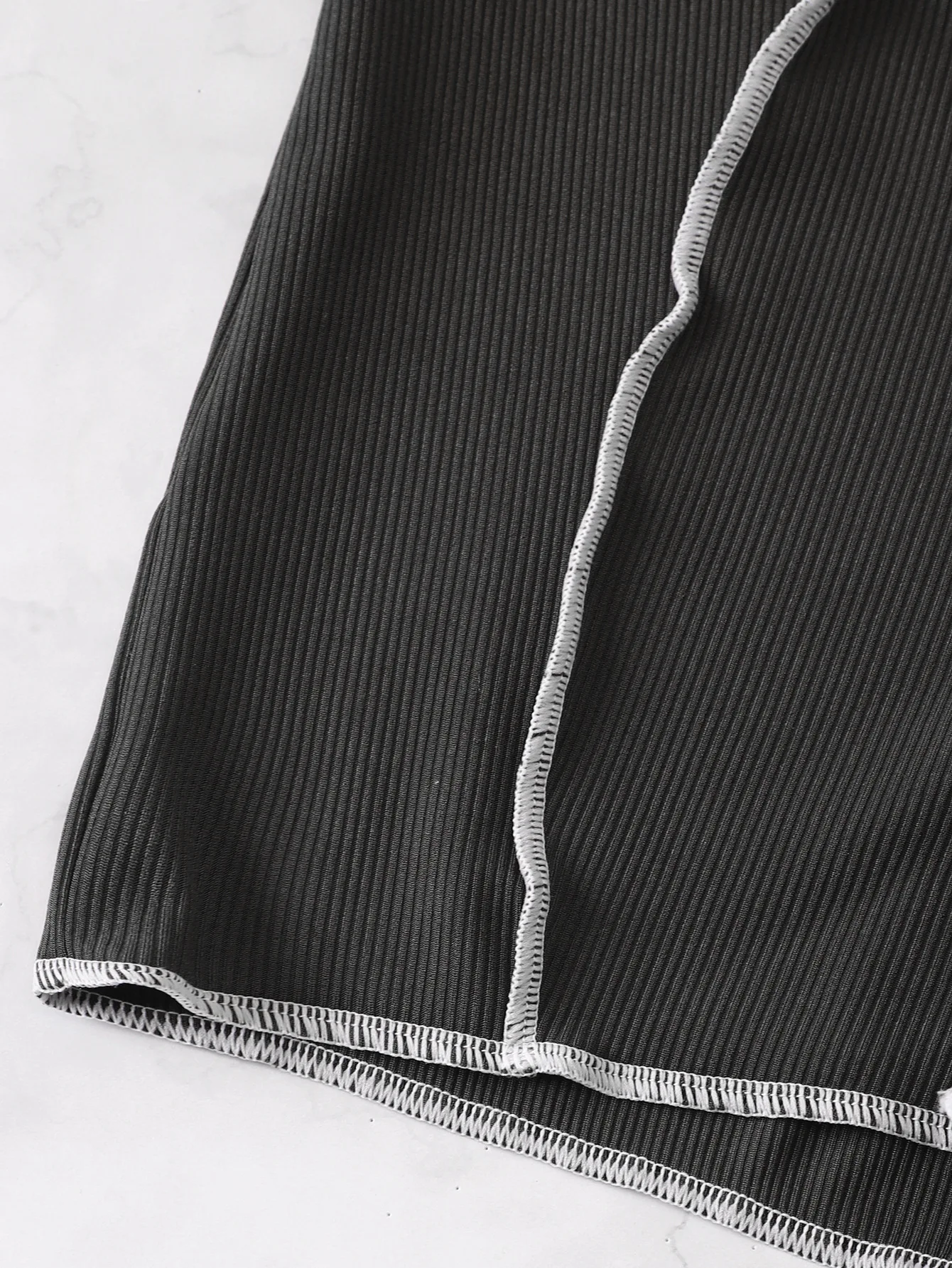 Рисунок 5 - Женский раздельный купальник с высокой талией