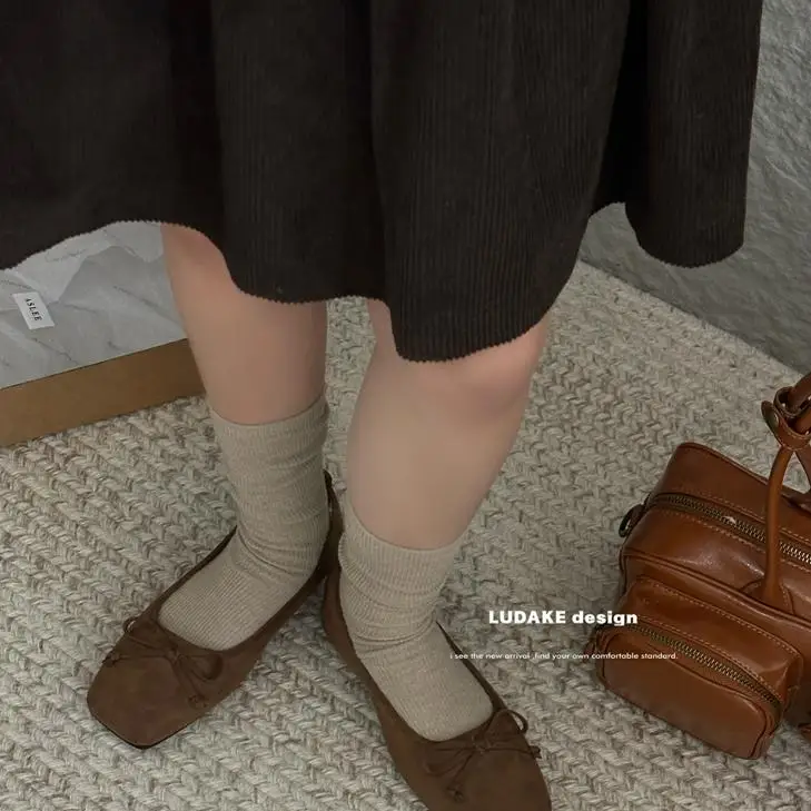 Женская обувь 2024 балетки на плоской подошве с бантом женская осенняя неглубоким