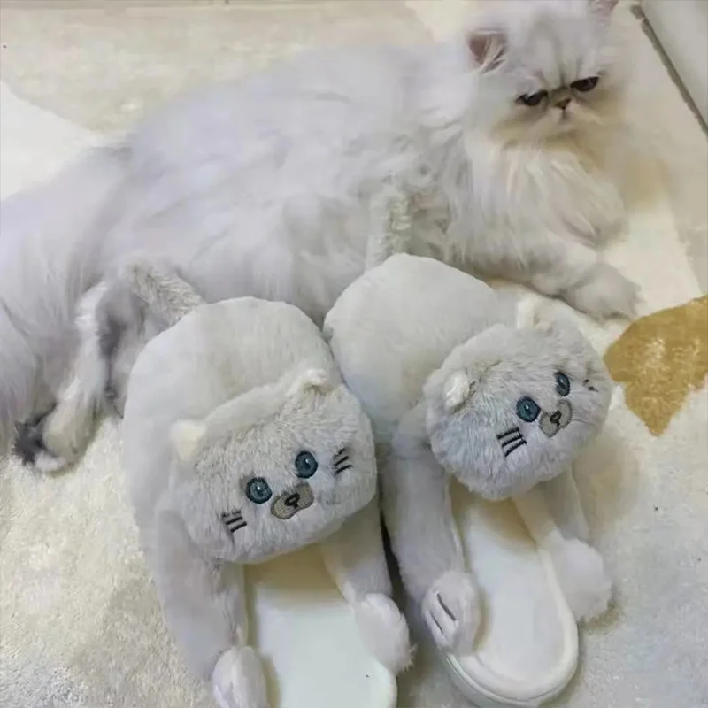 Winter Plush Slippers for Women Funny Designer Hug Cat Ladies Indoor Home Kawaii Slides Slippers Cuddly Cat Girls Gift Slipper