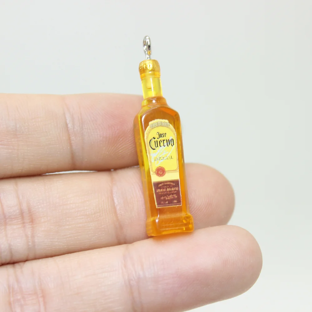 

10Pcs/Lot Resin Simulation 3D Yellow Alcohol Charm Liquors Bottle Pendant For DIYJewelry Making Necklace Earrings Keychain