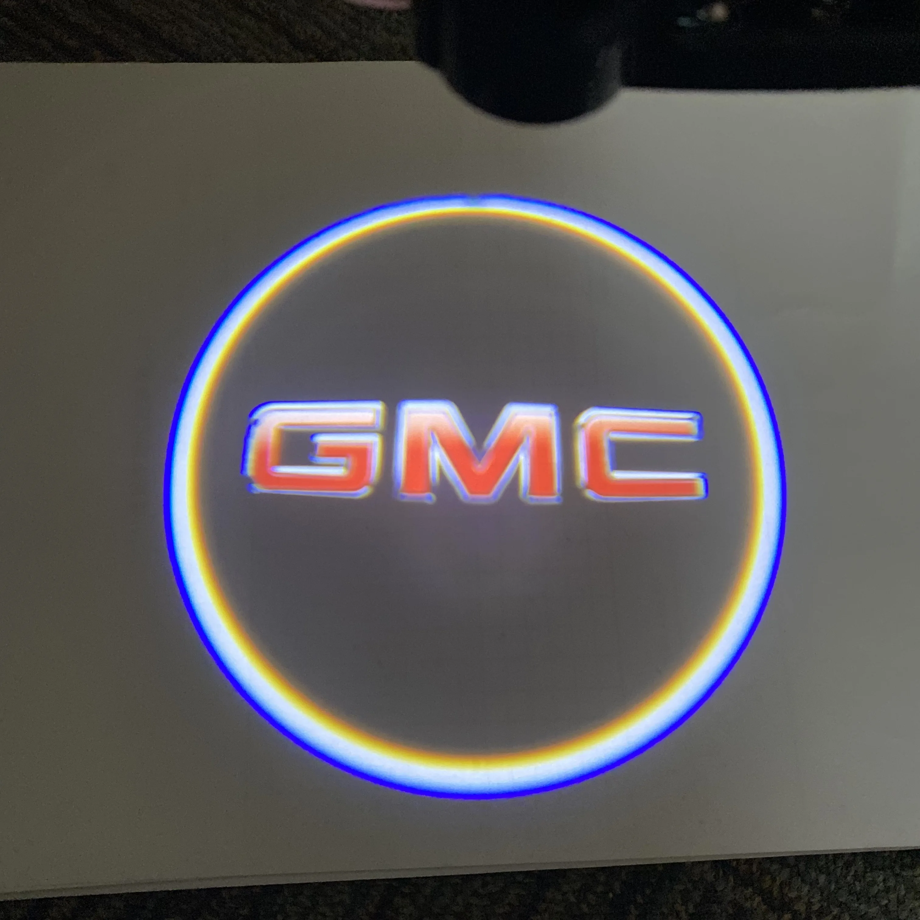 

2PCS Wireless Car Led Door Welcome Laser Projector Logo Ghost Shadow Night Light Car Courtesy Lamp Car Accessories kit For GMC