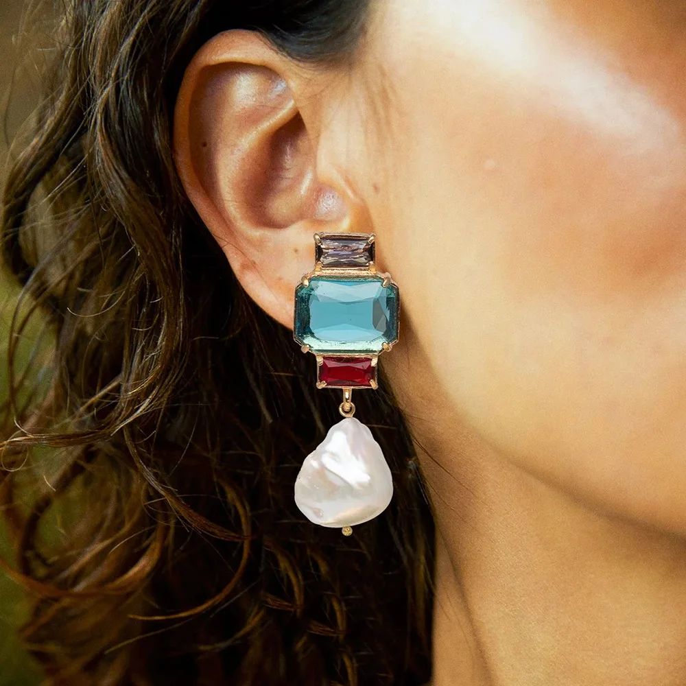 

OIMG Simple Exaggerated Irregular Imitation Pearl Drop Earrings Vintage Baroque Pearl Pendant Earrings Women Temperament Jewelry