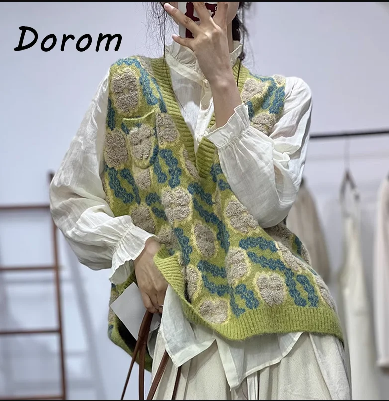 Винтажный зеленый свитер с цветочным принтом