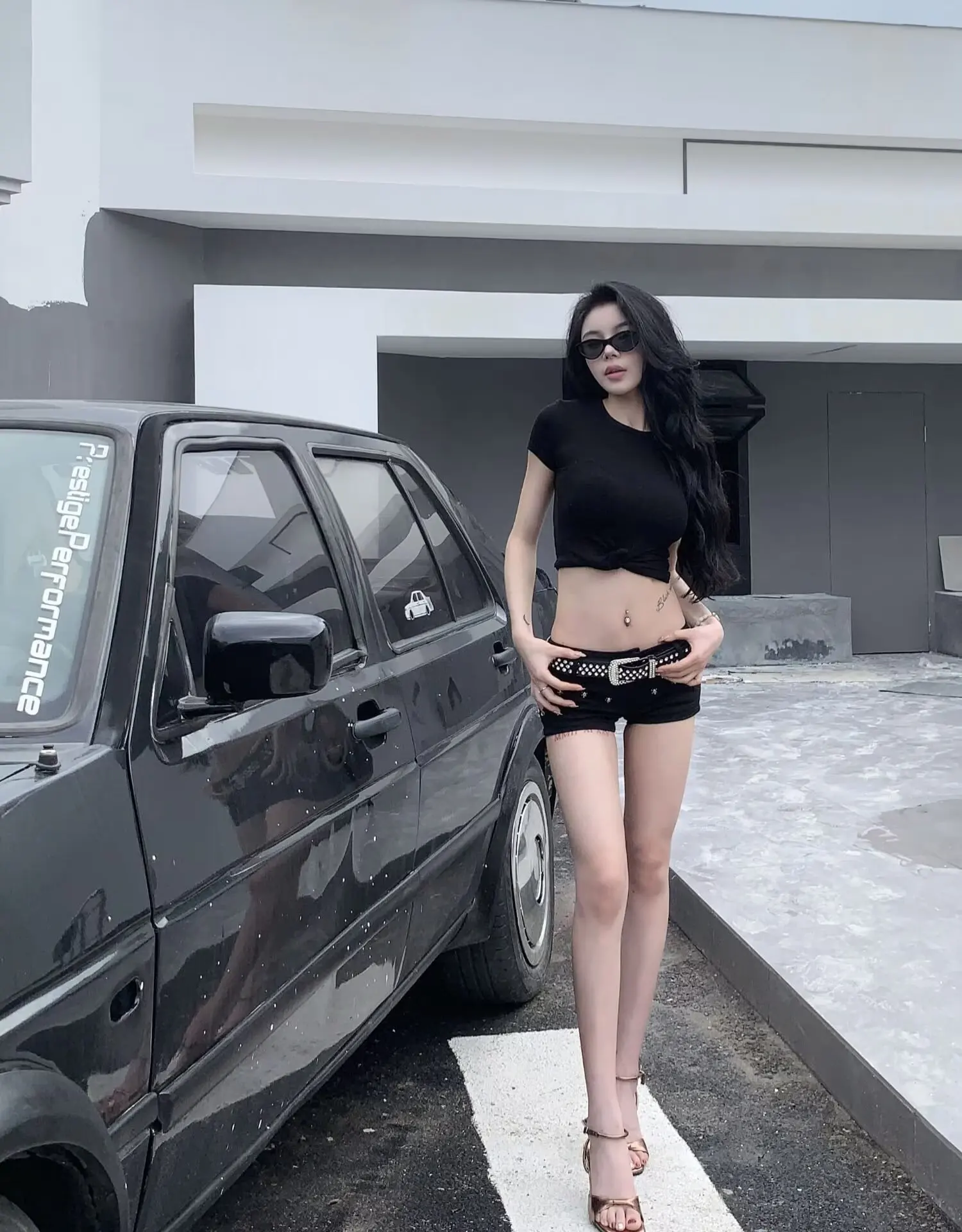 Шорты женские джинсовые с низкой посадкой популярные облегающие пикантные узкие