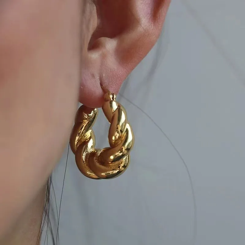 

Monlansher Women's Minimalist Thick Twisted Metal Hoops Earrings Women Thick and Exaggerated French Daily Hoop Statement Jewelry