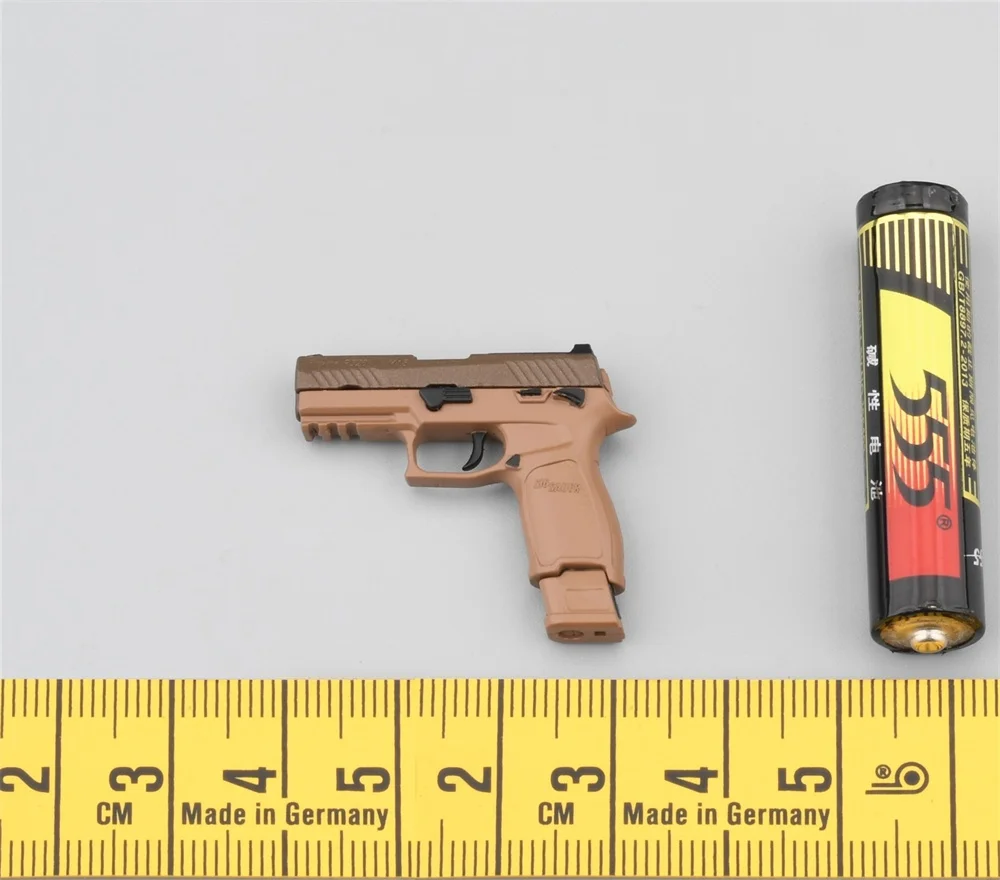 Фото Easy&Simple Scale 1/6 Call Man the Duty Soap Фигурка Вторичное оружие P320 Зажимы Кобура Маска Игрушки ES GA1009 Для 12 дюймов №1
