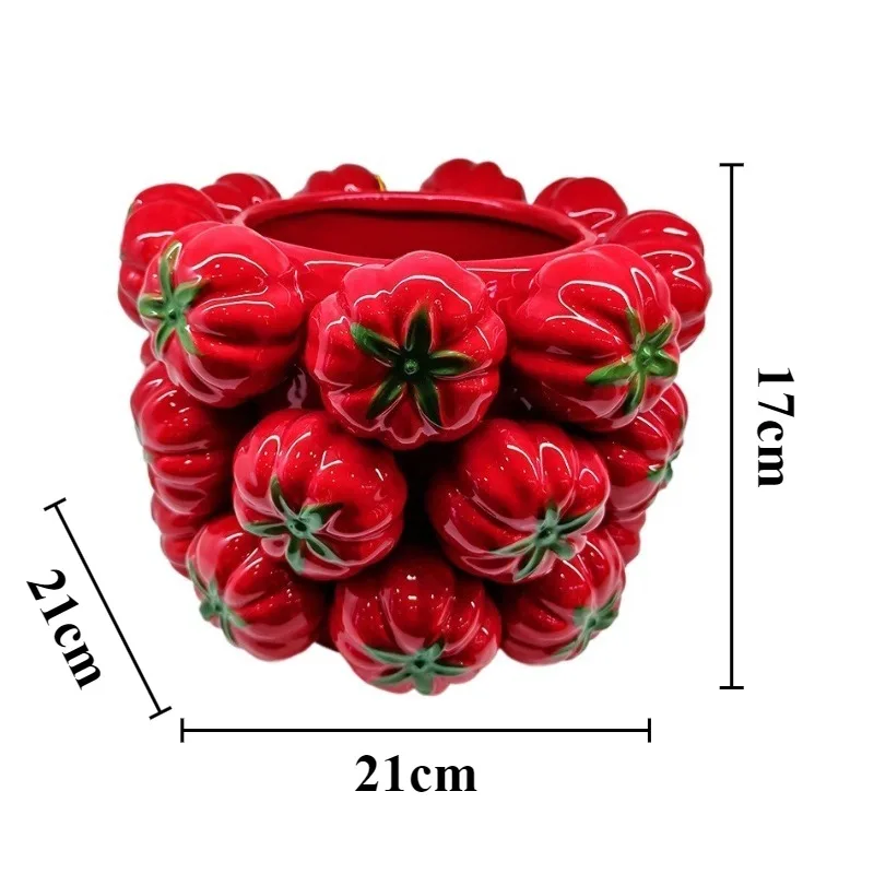 

Керамическая ваза для цветов