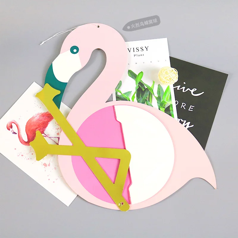 

Подвеска в виде фламинго для летнего пляжа