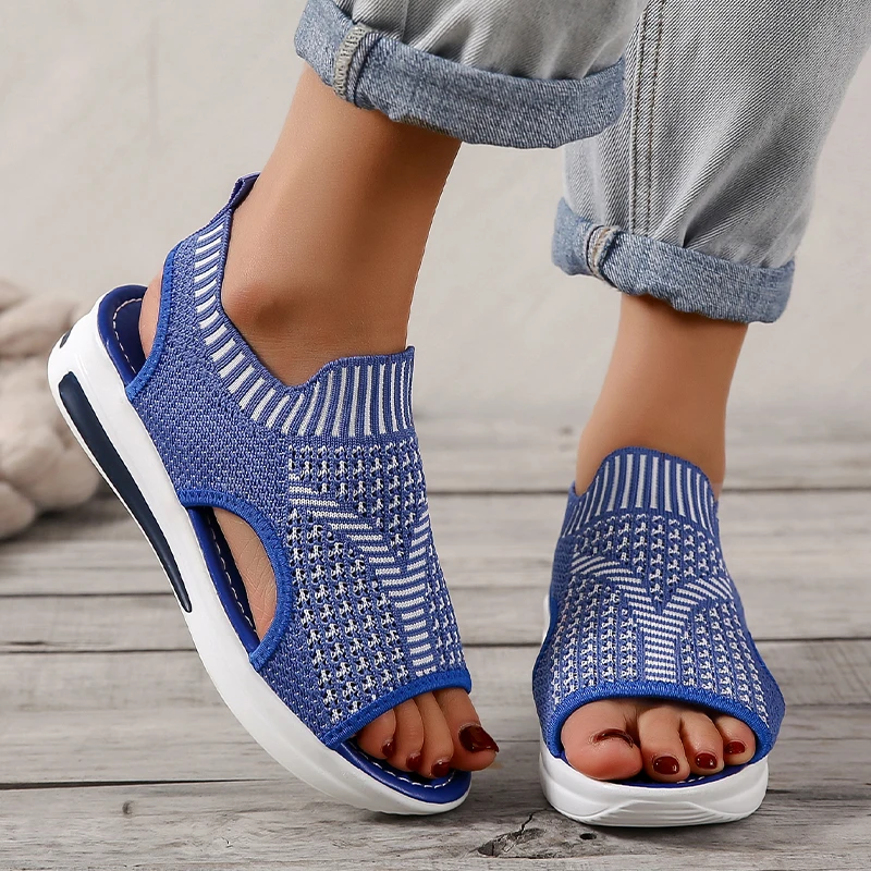 

2022 New Summer Women Sandals Sexy Shoes Crystal Casual Woman Flats Buckle Strap Ladies Fashion Beach Shoe Big size 35-43