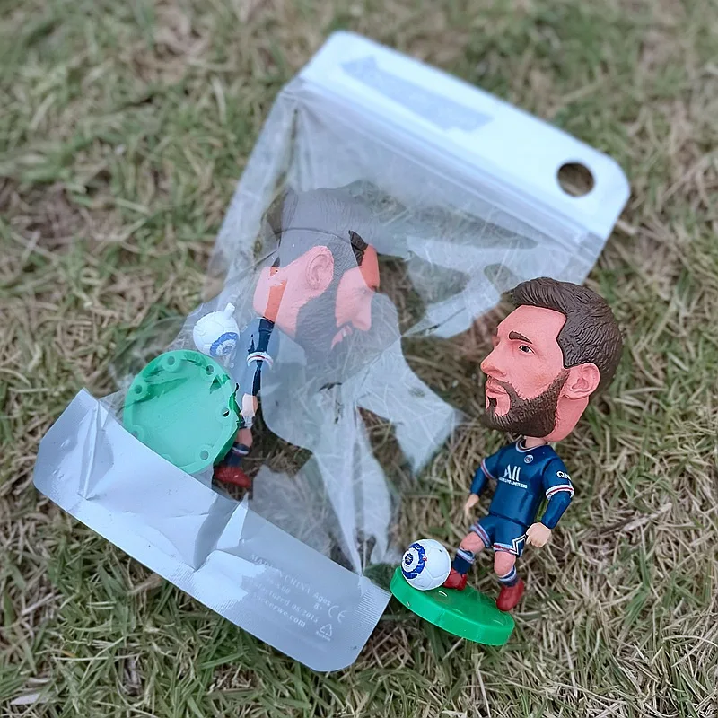 Мини-кукла для игры в футбол 6 5 см |