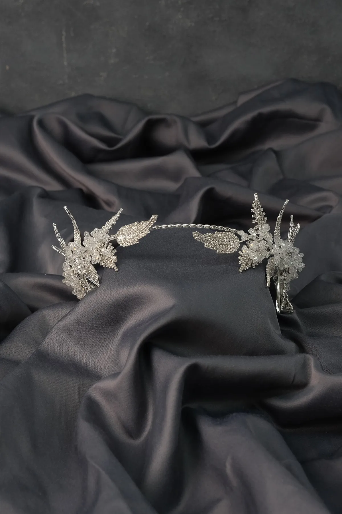 

Double-Sided Special Design Hair Accessory Bridal Crown