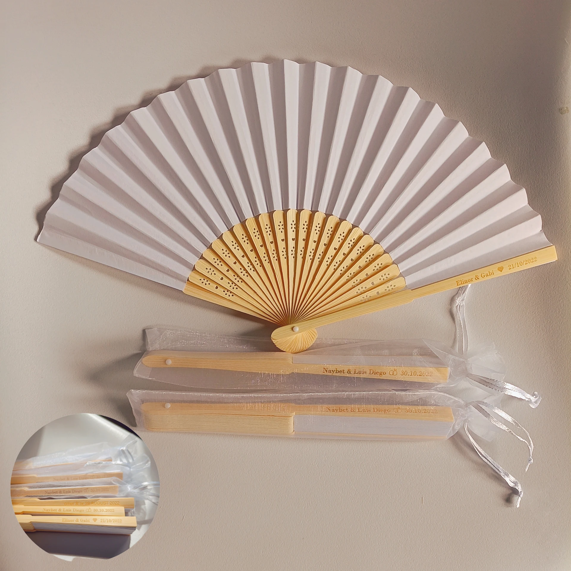 

50Pcs/Lot Personalized Wedding Fan Engraved Customized Folding Hand Fan Birthday Baby Shower Party Decor Gifts for Guest Abanico