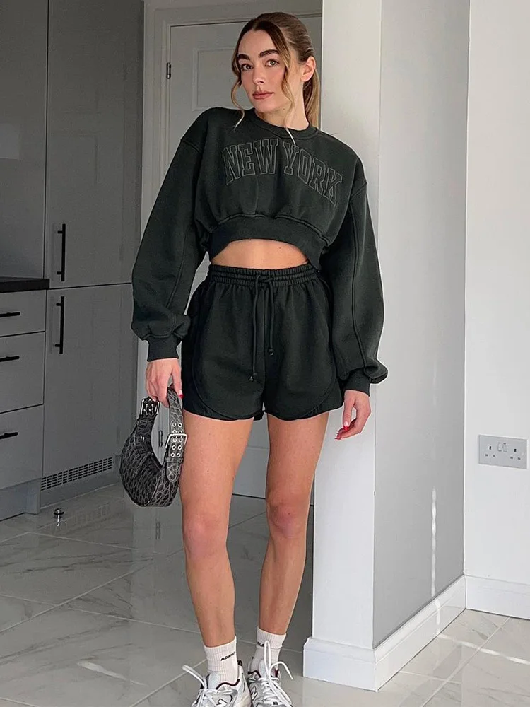 

Sporty Casual Short Sets Womens Outfits 2023 Slogan Cropped Sweatshirt And Shorts Two Piece Set Tracksuit New In Matching Sets