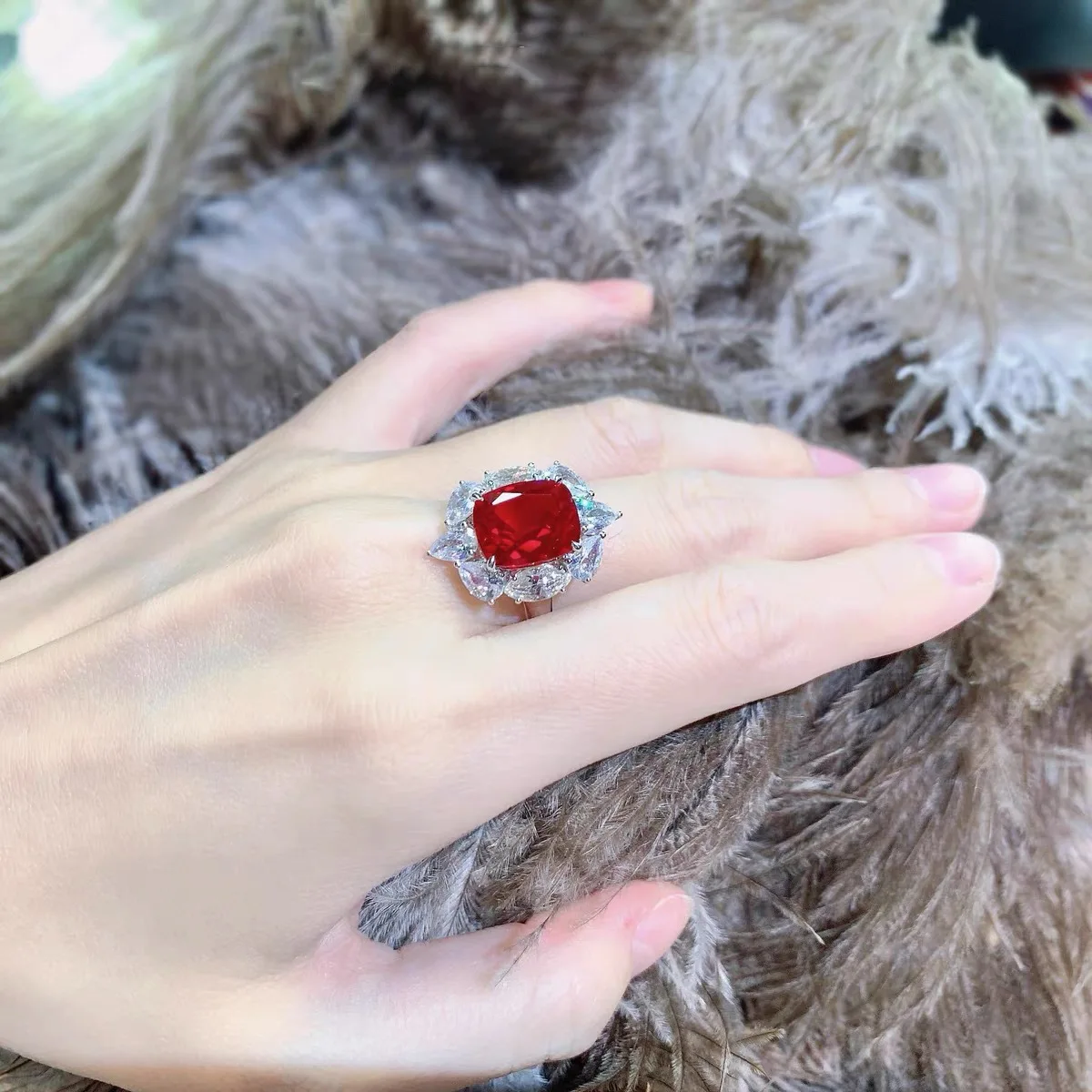 Женское Открытое кольцо с кристаллами серебро 925 пробы |