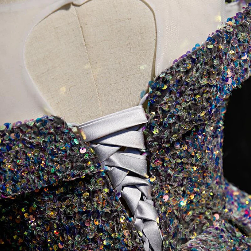 Рисунок 5 - Длинное роскошное блестящее платье для детей