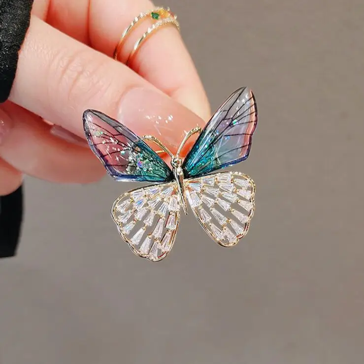 ka motyla kobiety kryształowe broszki przypinka Vintage cyrkon kołnierz przypinki wesela biuro impreza szalik Pin biżuteria prezent