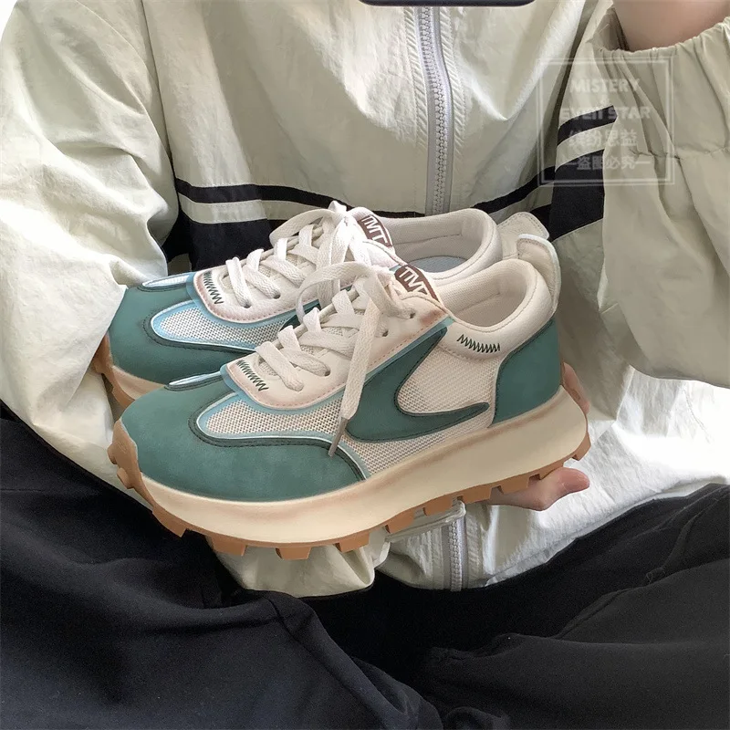 Running shoes women's new breathable, soft non-slip high quality sneakers, mesh breathable high stretch casual shoes