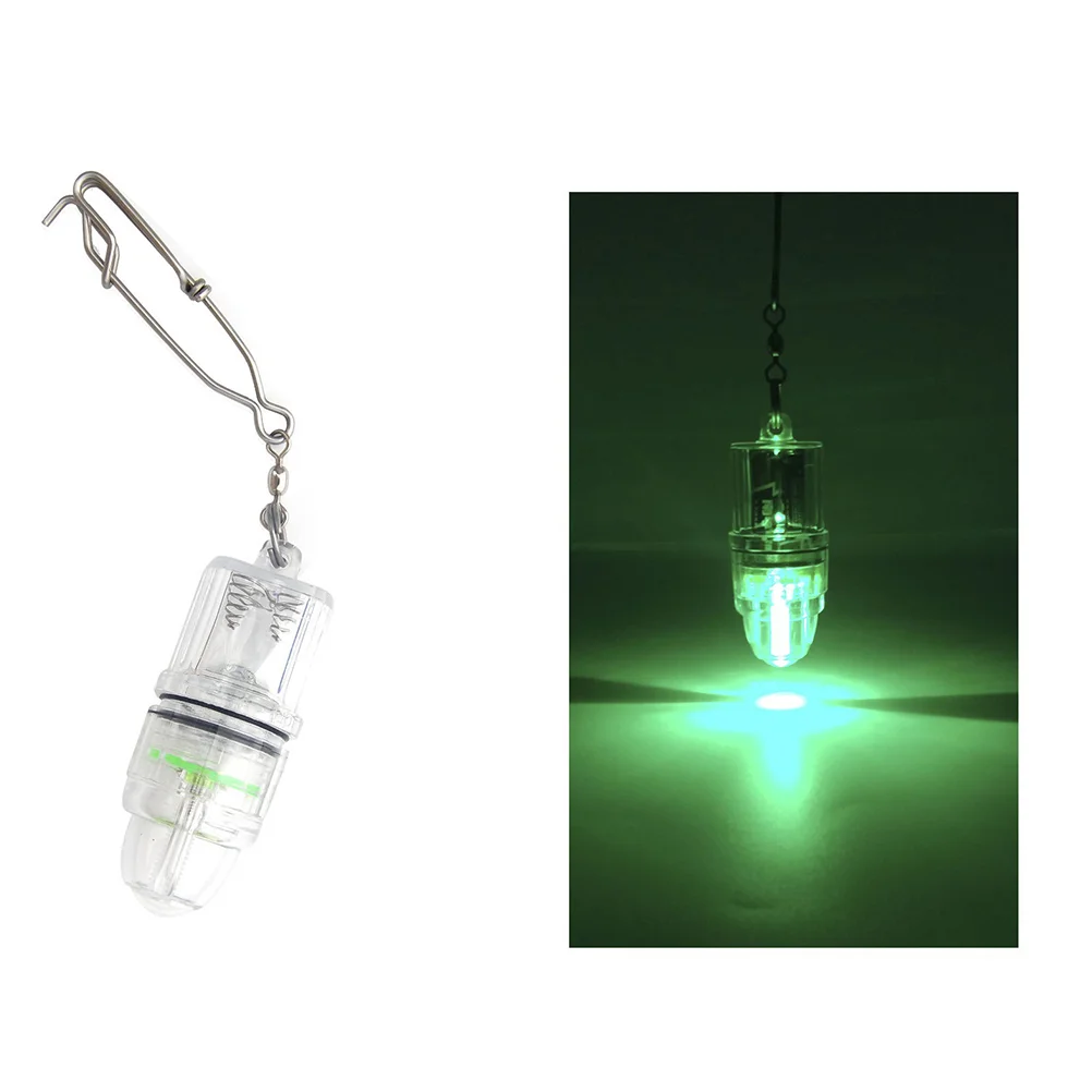 

Underwater Fishing Light Lure Fish Attraction Lamp Deep Water Fishing Lamp Fish Lure Lights with Chain (Green) Attracting sea