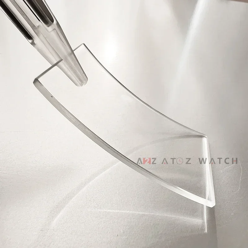 Фото Сапфировое стекло для часов Cartier Tank W2610651, 36.0*21.9*5.7 мм, изогнутое №5