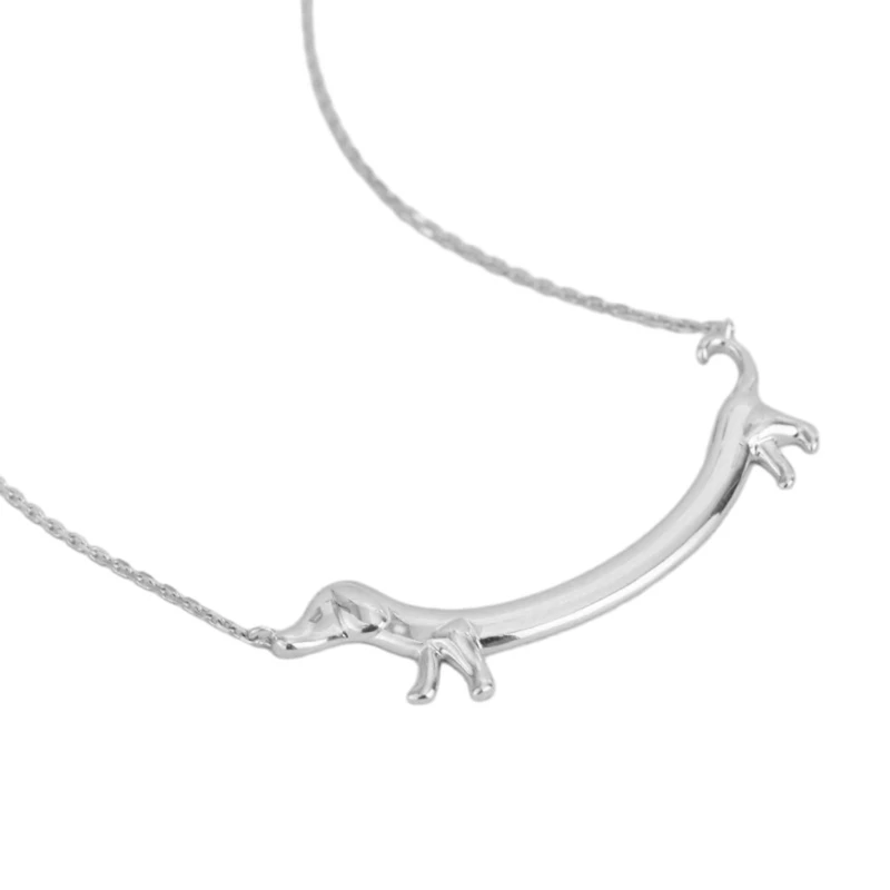 Кулон в виде таксы