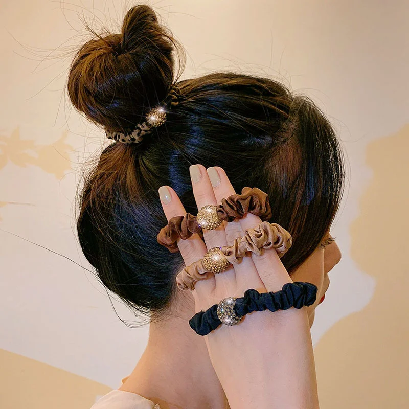 

4pcs/Set Elegant Scrunchies Women Leopard Elastic Hair Bands Ponytail Holder Rubber Band Strong Hair Accessories/Gum /Tie
