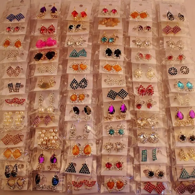 

Women's 36 Pairs Mix Styles Rhinestone Fashion Metal Earrings Wholesale Lots