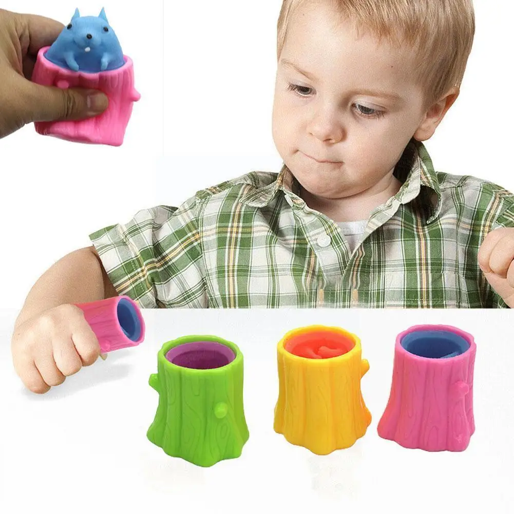 

Сжимаемая белка чашка дерево пень-форма декомпрессионная Игрушка снятие стресса игрушки подарок для детей взрослых офисные Обучающие инст...