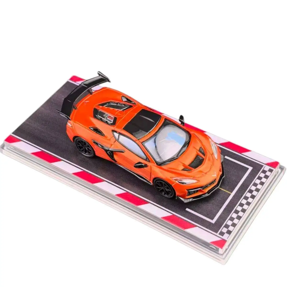 Фото В наличии: 1:64 c8 zr1, реалистичная миниатюрная модель автомобиля из литого сплава с резиновыми шинами, креативный декоративный предмет, праздничный сувенир. №5