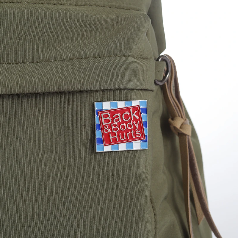

Back Body Hurts Enamel Pin Brooch Square Metal Backpack Hat Custom Accessories Wholesale Women Funny Creative Badge Jewelry Gift