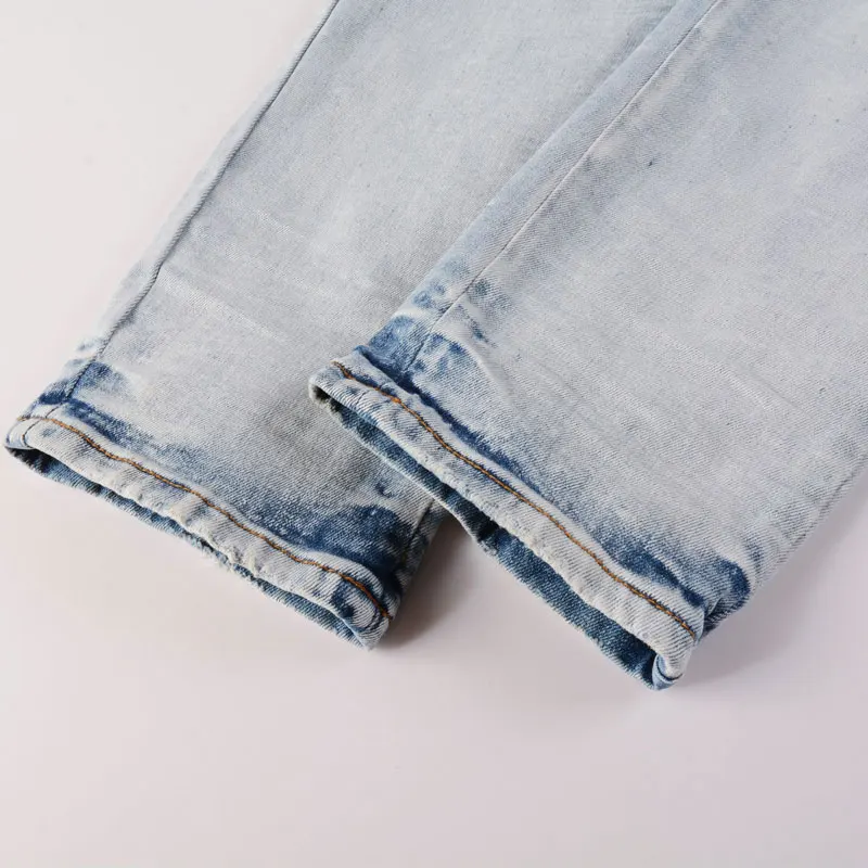 Рисунок 5 - Джинсы мужские Стрейчевые в стиле ретро