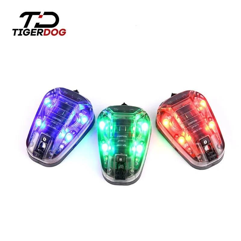 

Wadsn Tactical Helmet Light Hel-star Signal Light Red Green Blue Strobe Flash Airsoft Rifle Weapon Practice LED Light