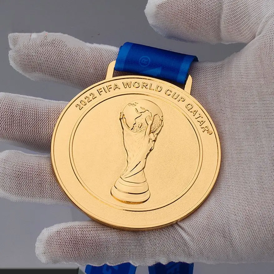Медаль чемпиона мира по футболу 2022 год |