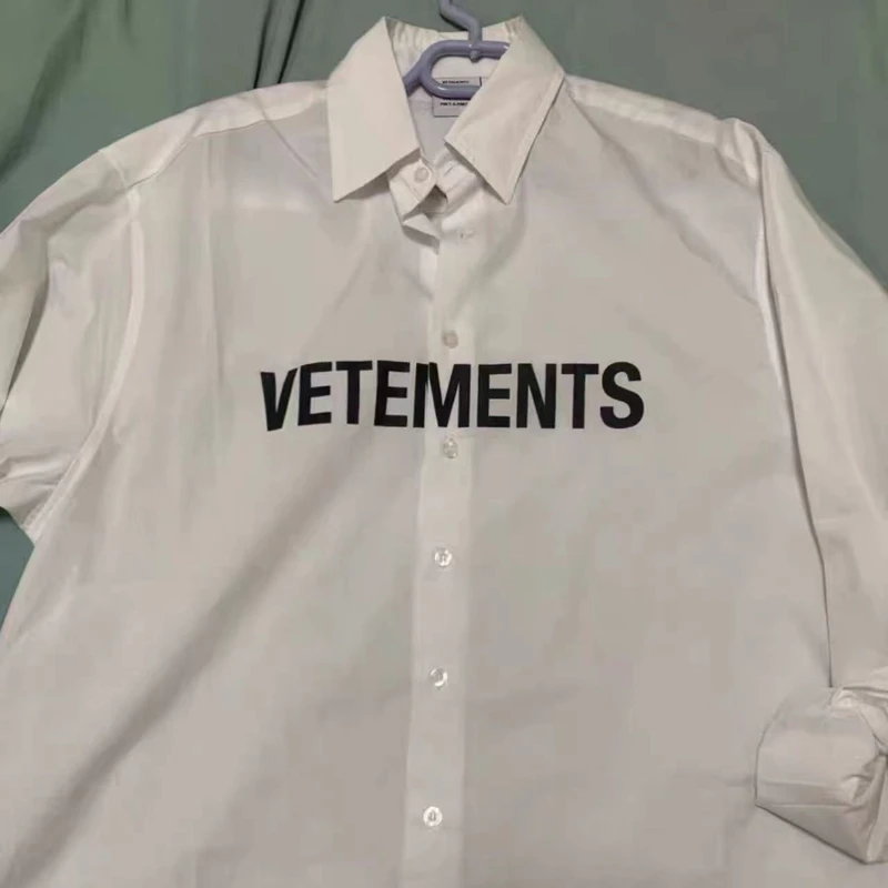 

Рубашки VETE, мужские, женские, черные, белые