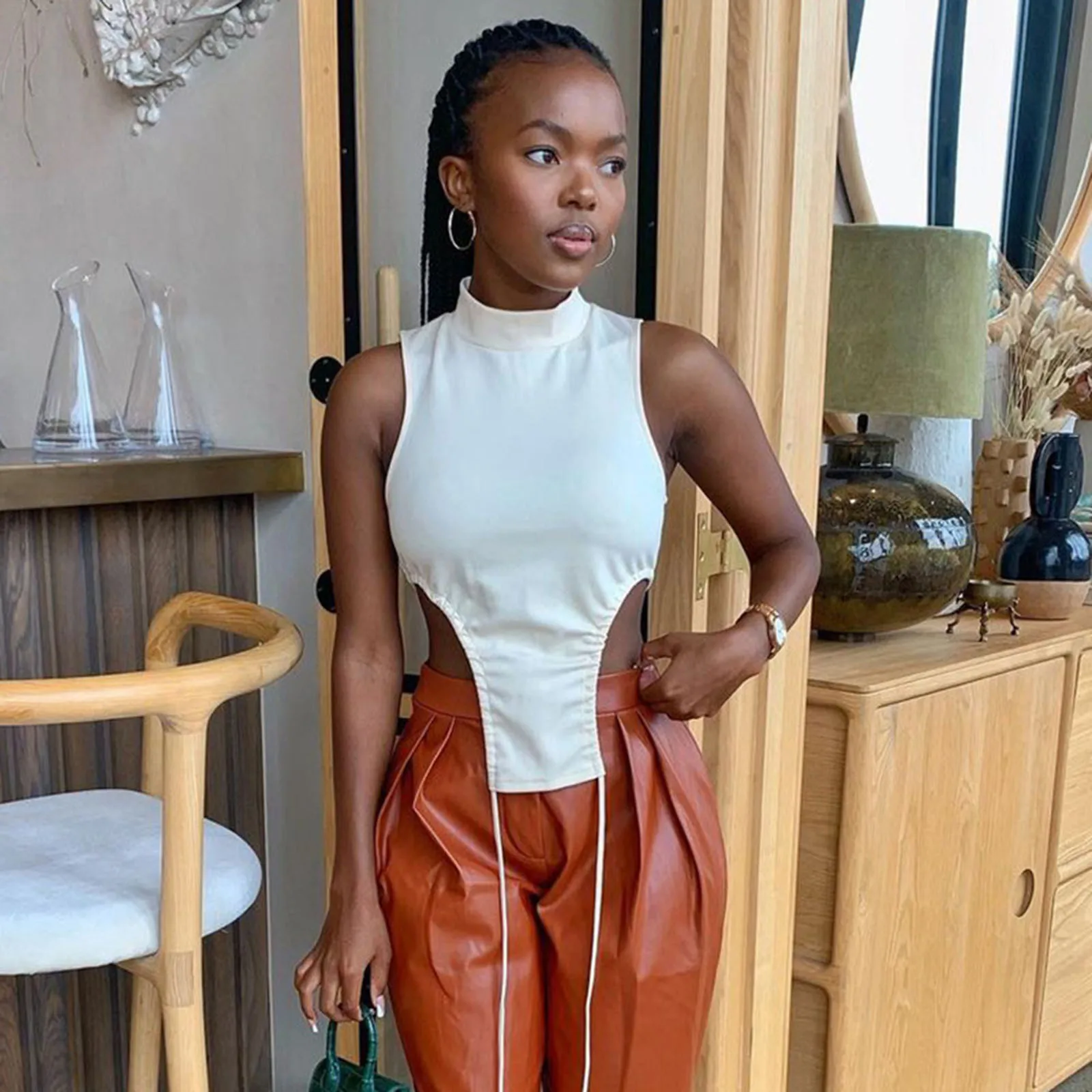 

Блузка женская персиковая с 2 рукавами, на шнуровке