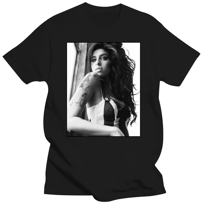 

Футболка Amy Winehouse (1)